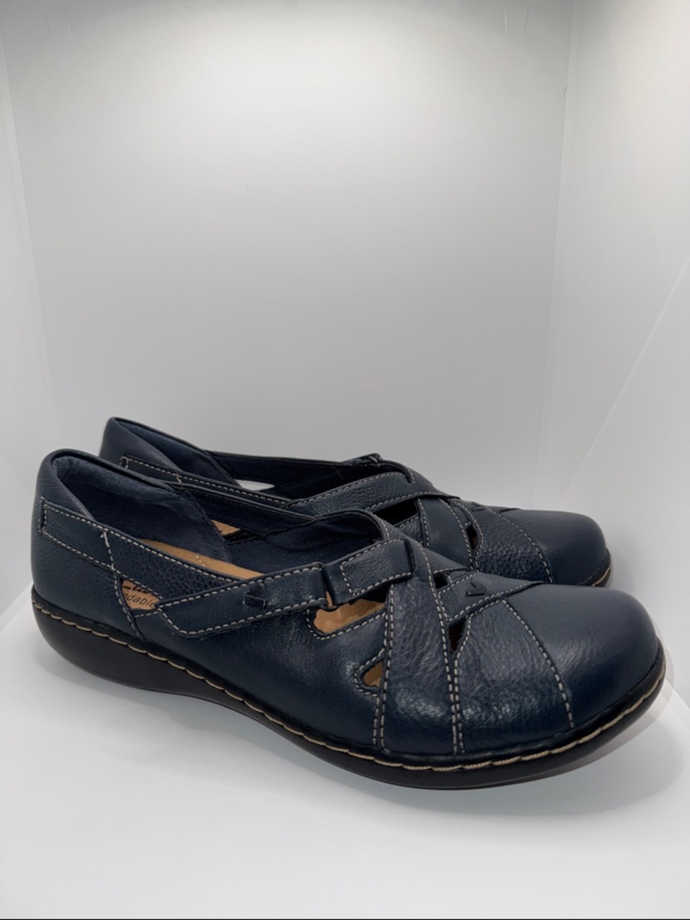 Clarks Bendables Ashland Leather Loafers Shoes Women’s 9 Navy Blue